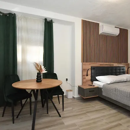 Sofia's & Apartment Zadar